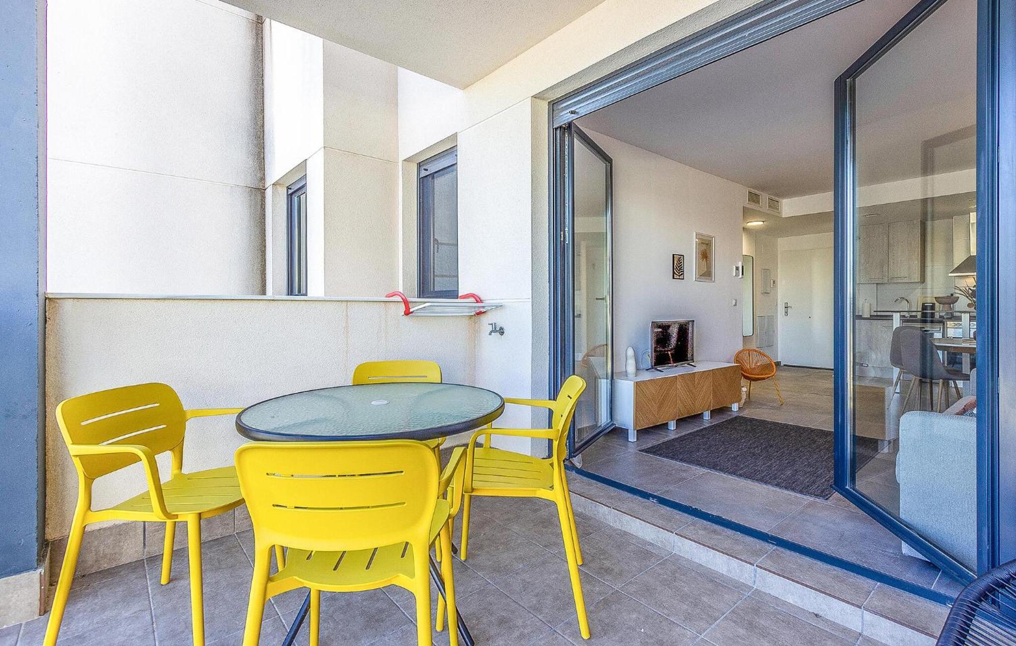 1 Bedroom Lovely In Denia